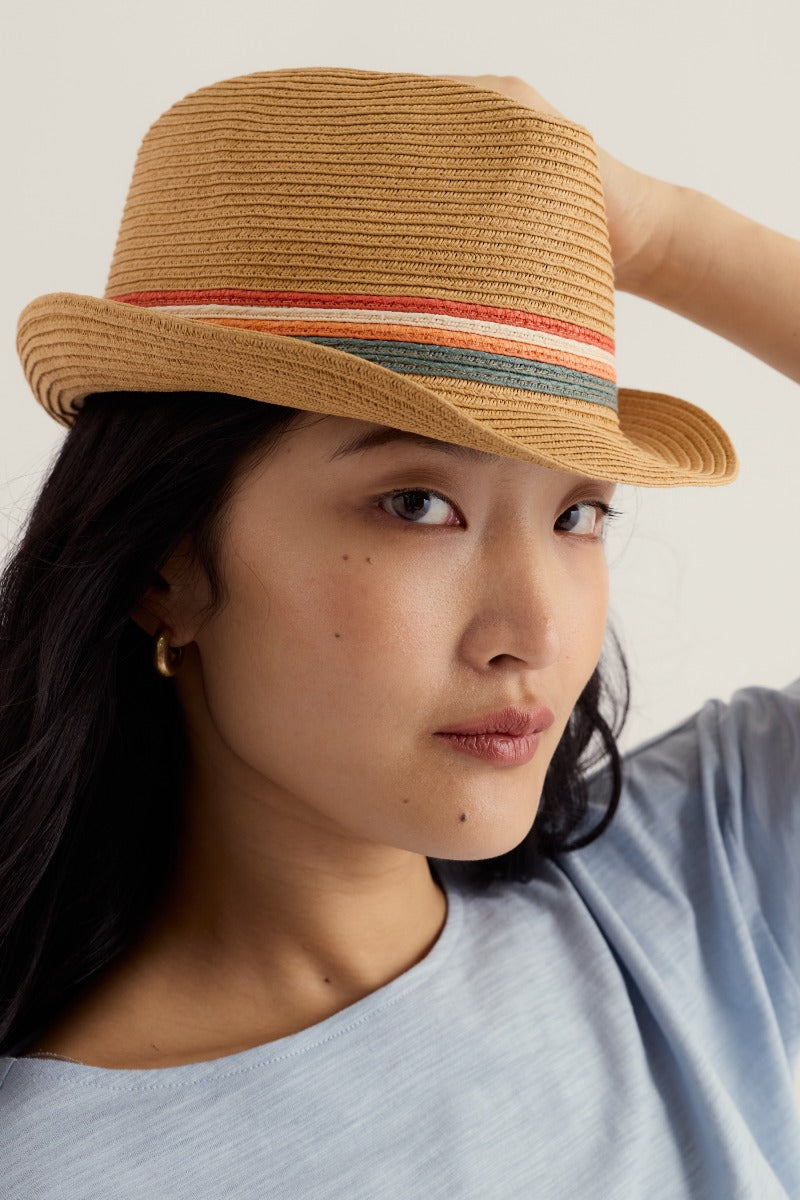 Chapeau de soleil au crochet « Undercurrent »