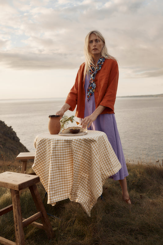 Robe midi en bois sculpté