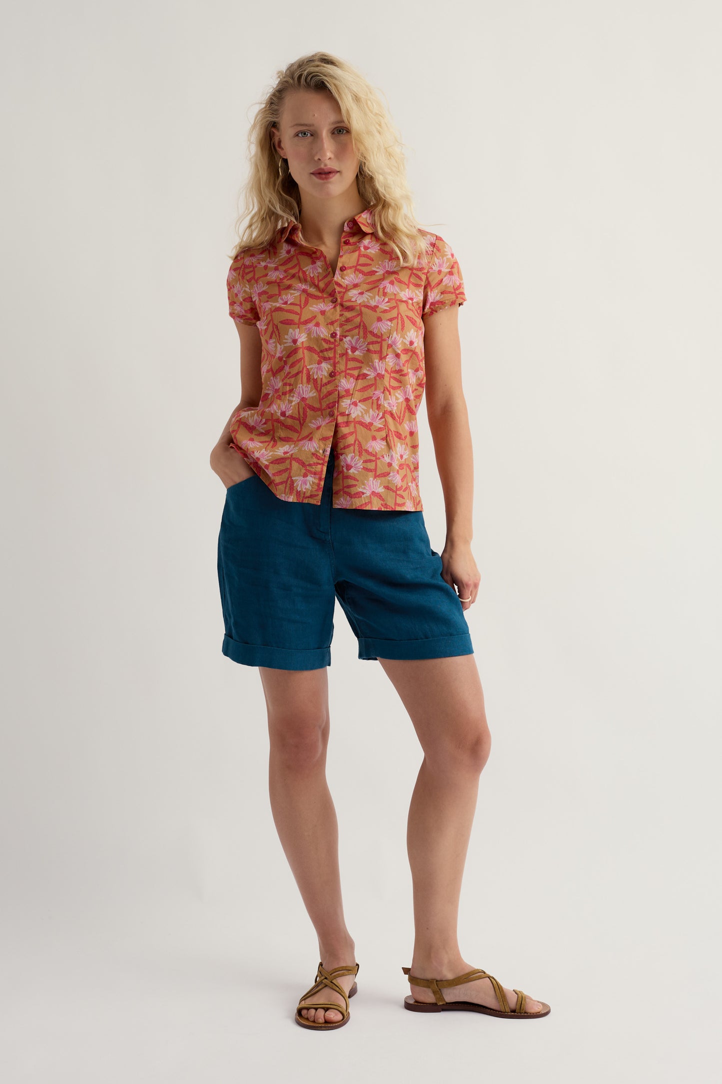 Shorts in Lino Penderleith