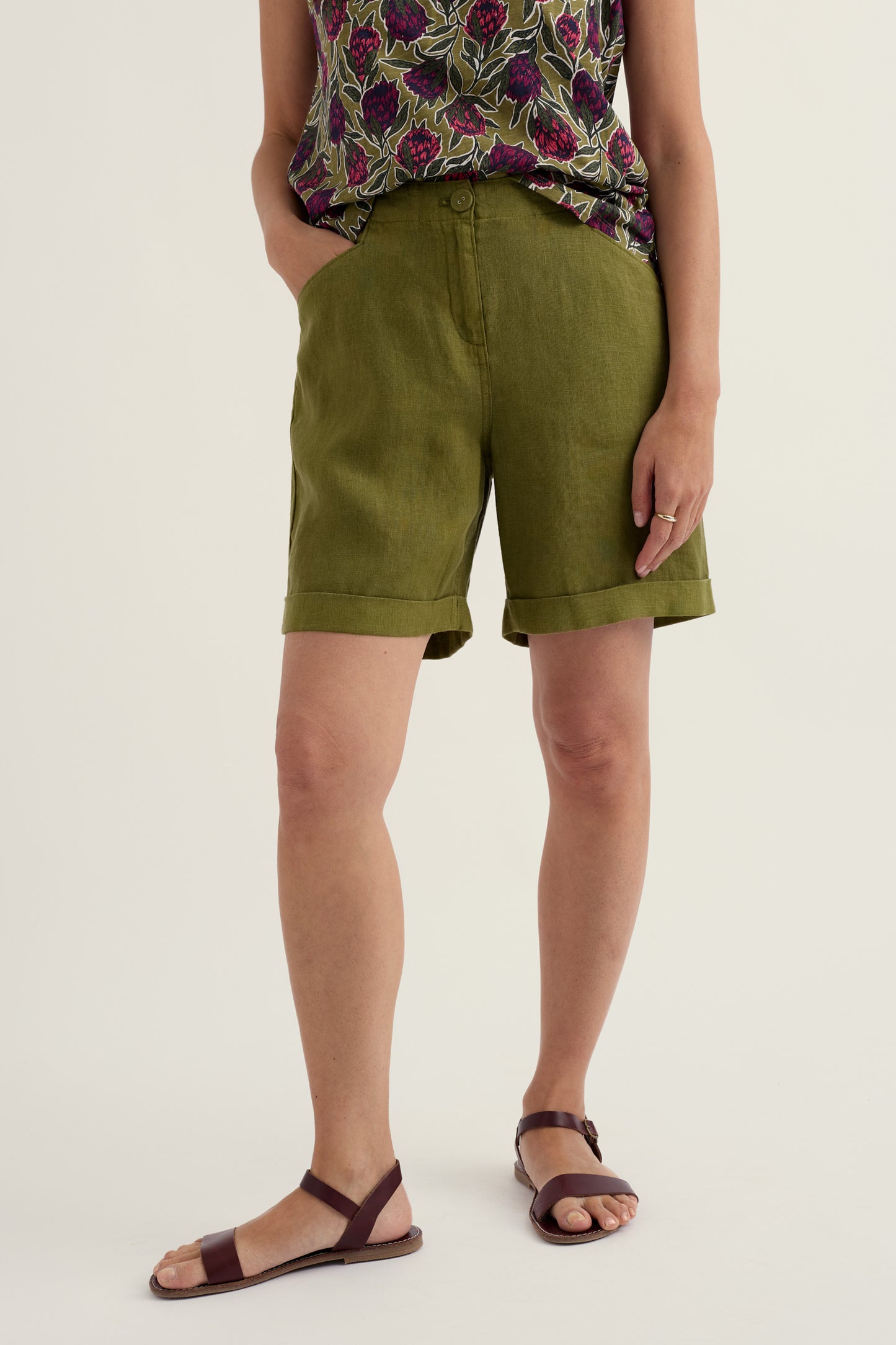 Shorts in Lino Penderleith